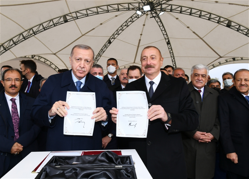 Президенты Азербайджана и Турции заложили фундамент Зангезурского коридора – ФОТО