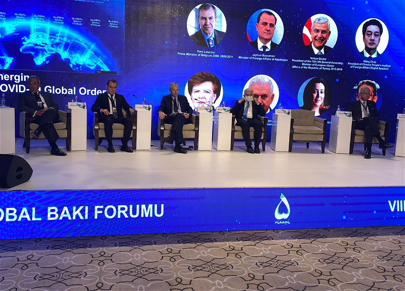 VIII Qlobal Bakı Forumu çərçivəsində panel müzakirələr başlayıb