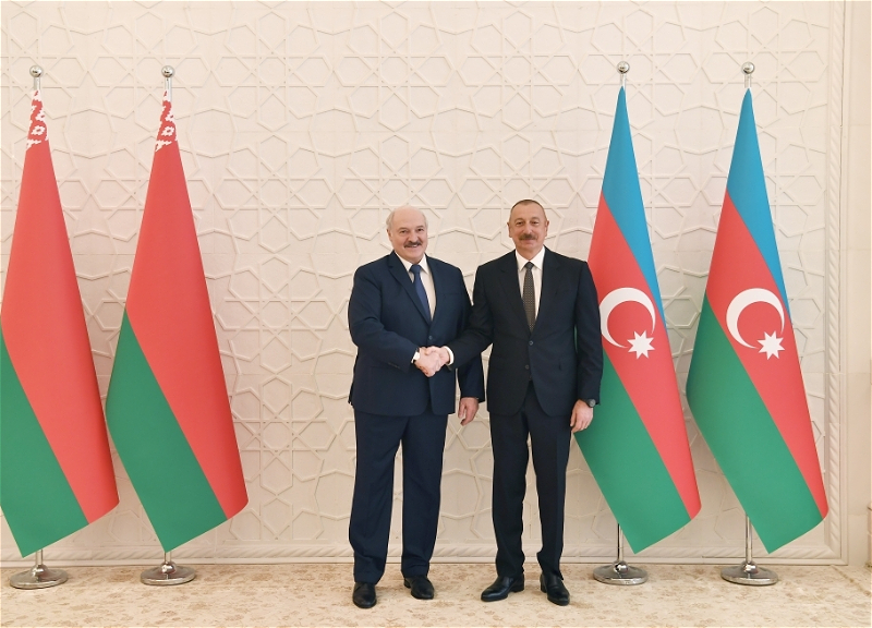 Ильхам Алиев и Александр Лукашенко обсудили перспективы участия белорусских компаний в реализации крупных проектов в Азербайджане