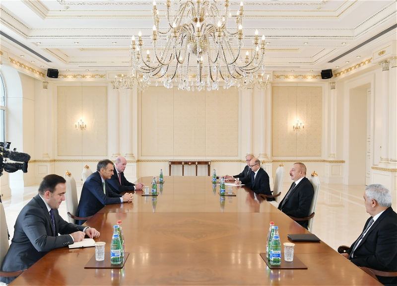 Президент Ильхам Алиев принял главного исполнительного директора ВР