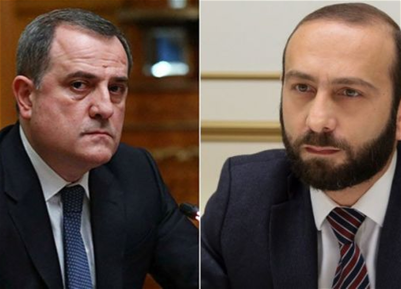 Главы МИД Азербайджана и Армении провели встречу с участием сопредседателей