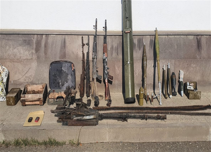 В Ходжавендском районе обнаружены брошенные оккупантами боеприпасы