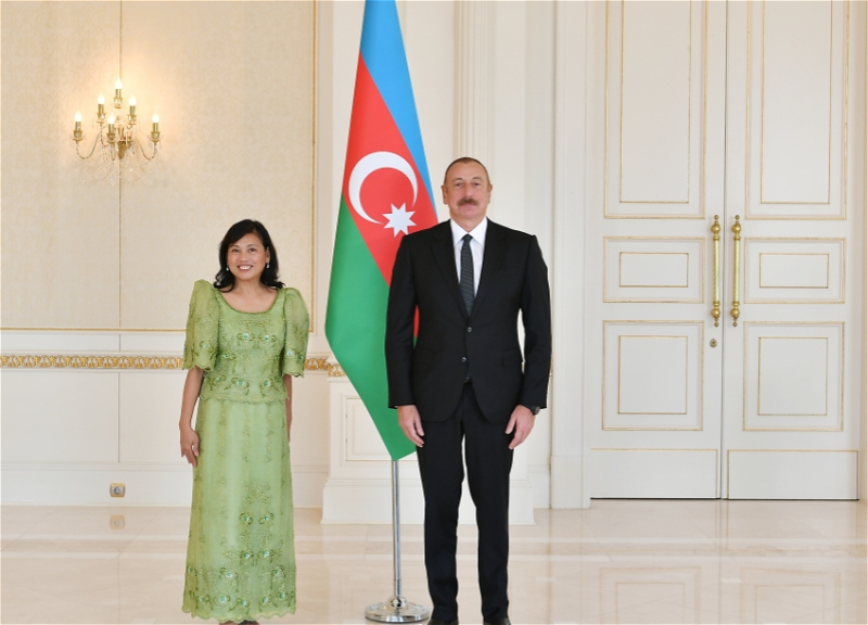 Президент Ильхам Алиев принял верительные грамоты новоназначенного посла Филиппин – ФОТО