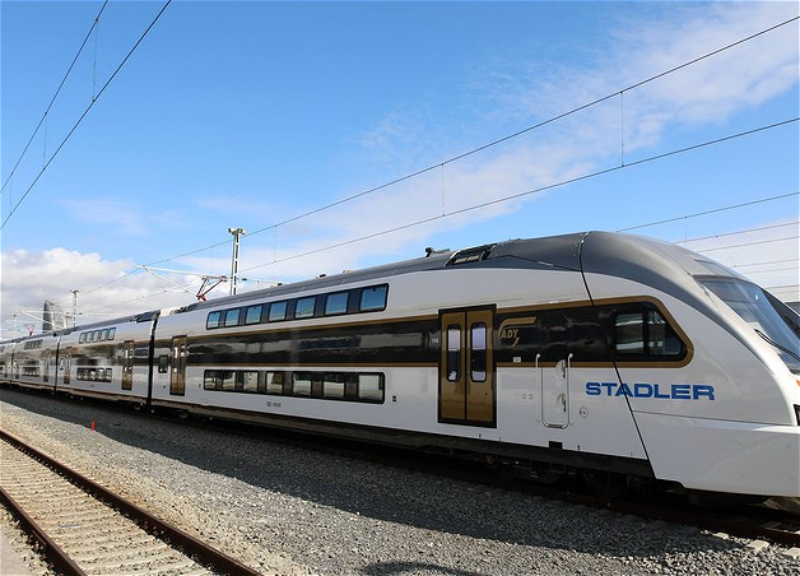В Милли Меджлисе предложено возобновить движение скоростного поезда Баку-Гянджа