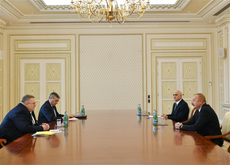 Президент Азербайджана принял вице-премьера РФ