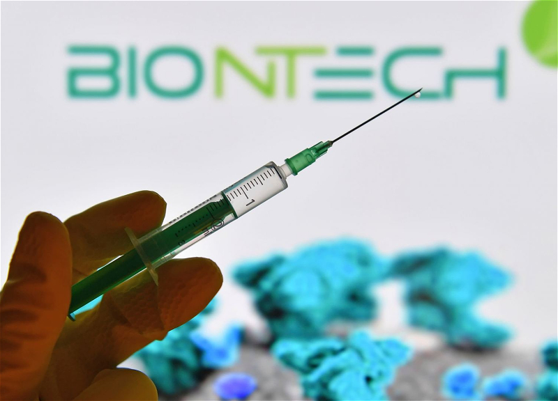 BioNTech адаптирует вакцину от коронавируса к омикрон-штамму