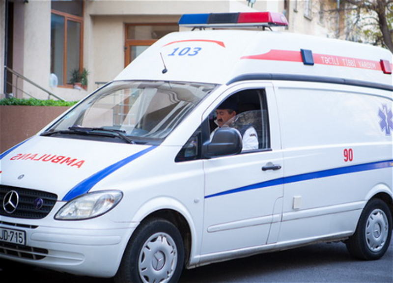 Задолжавший абонент нанес ножевые ранения сотрудникам «Азеришыг»