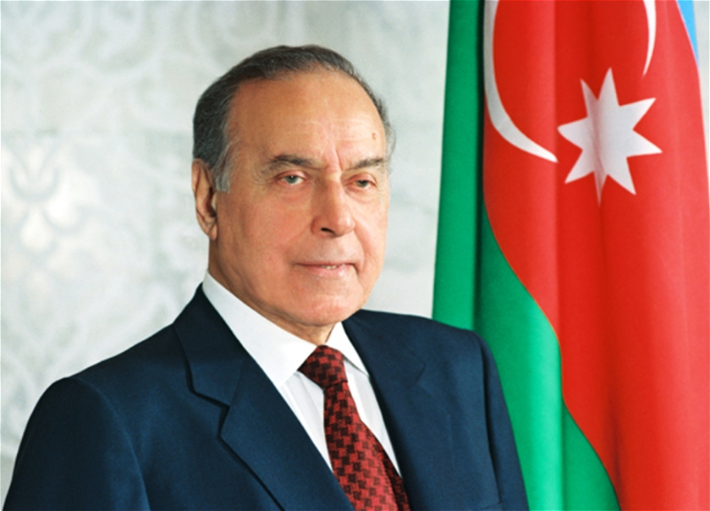 Azərbaycanın dinamik inkişaf strategiyasının əsasını qoymuş dahi şəxsiyyət