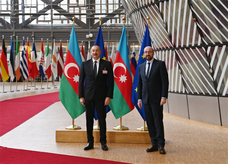 Президент Ильхам Алиев встретился в Брюсселе с главой Совета ЕС - ФОТО