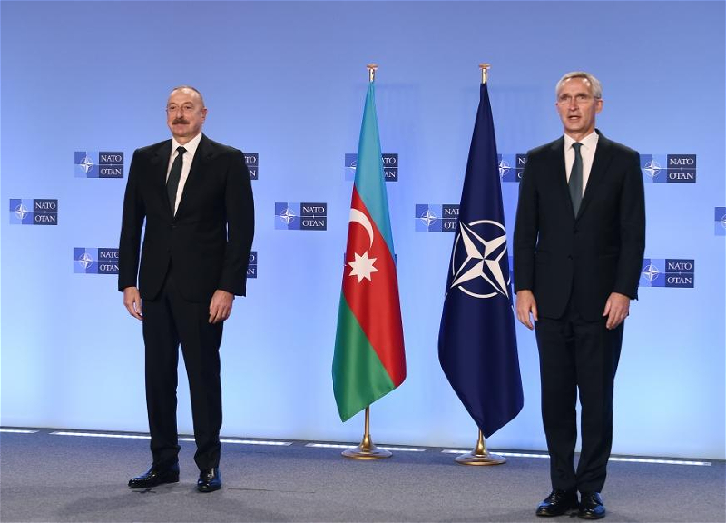 В Брюсселе состоялась встреча президента Азербайджана и генсека НАТО - ФОТО