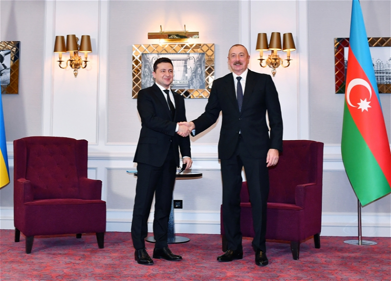 Ильхам Алиев встретился в Брюсселе с Президентом Украины Володимиром Зеленским – ФОТО