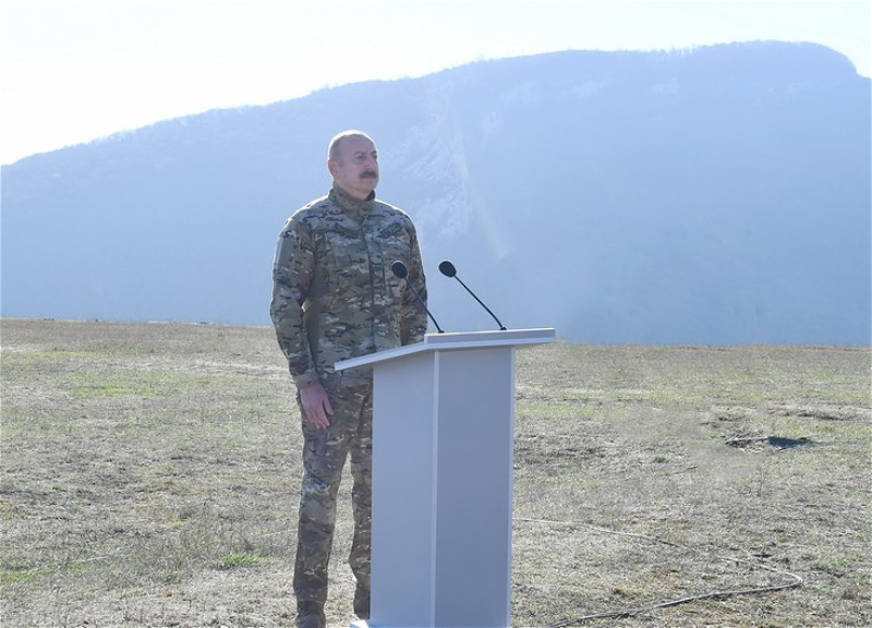 Ильхам Алиев: Армения, осознавая морально-психологическое состояние своей армии, распространяла ложь о Гадруте