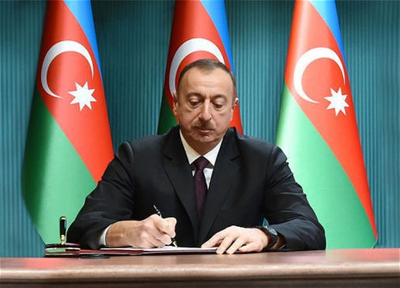 Ильхам Алиев подписал Распоряжение об оказании единовременной материальной помощи частным общереспубликанским телерадиовещателям
