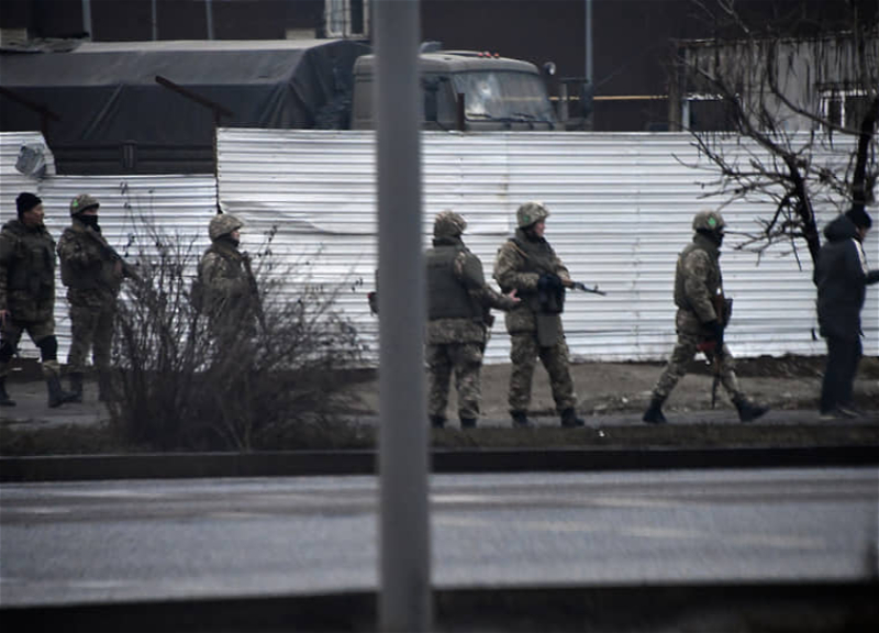 В результате беспорядков в Казахстане погибли 17 силовиков