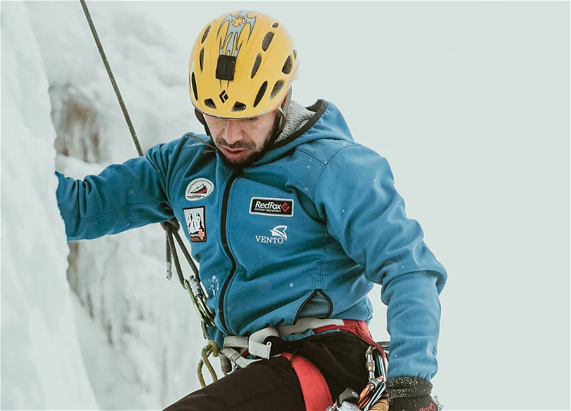 90 метров вверх по льду: Азербайджанские альпинисты поднялись по замерзшему водопаду - ВИДЕО