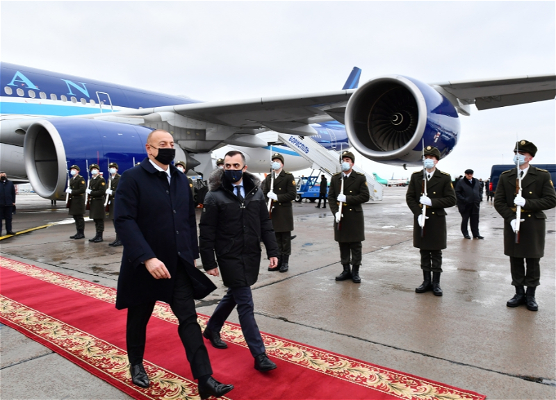 Президент Азербайджана прибыл с рабочим визитом в Украину - ФОТО - ВИДЕО