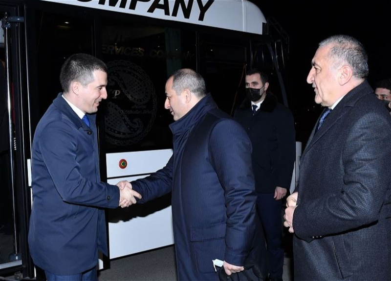 Председатель парламента Черногории прибыл в Азербайджан
