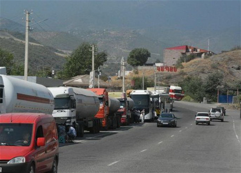 Начала разрушаться дорога, построенная Арменией в качестве альтернативы автотрассе Горус - Гафан