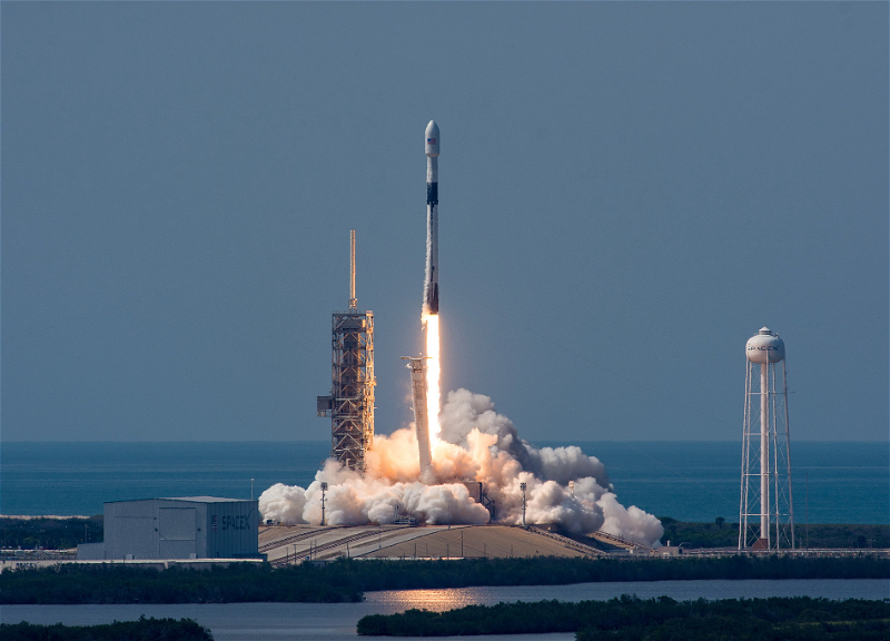 Ракета SpaceX Илона Маска скоро врежется в Луну