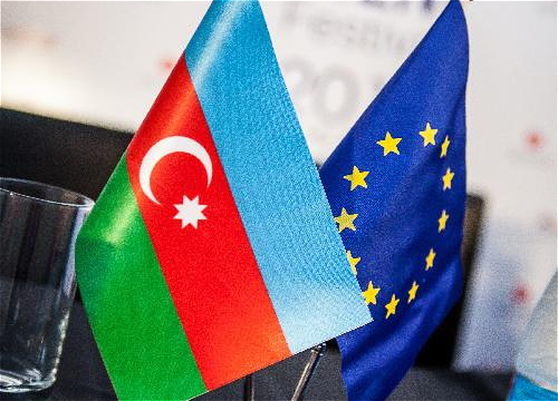 FT: ЕС попросит Азербайджан увеличить поставки газа в Европу на фоне разногласий с Россией