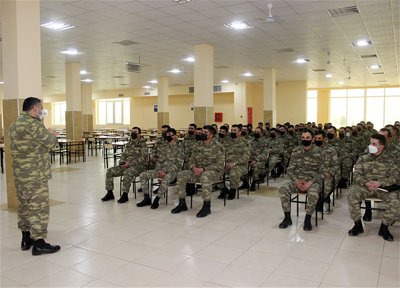 В воинских частях проведены мероприятия по психологическому просвещению военнослужащих - ФОТО