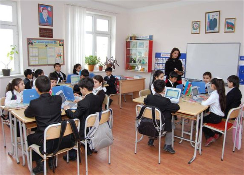 Бакинские школы посвятят первые уроки 25-26 февраля годовщине Ходжалинского геноцида