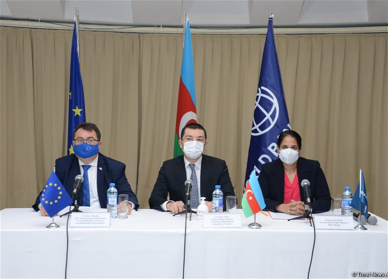 Евросоюз и Всемирный банк подписали соглашение на 5,25 млн евро по техпомощи Азербайджану
