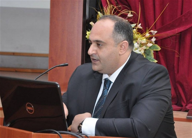 Ильхам Алиев назначил ректора Бакинского славянского университета