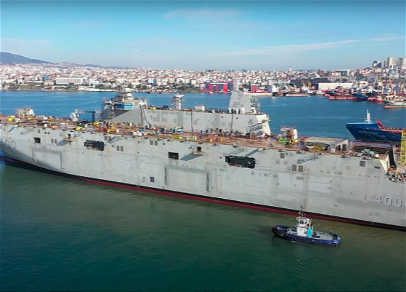 В Турции завершаются испытания флагмана ВМС, на палубу которого могут совершать посадку ударные Bayraktar