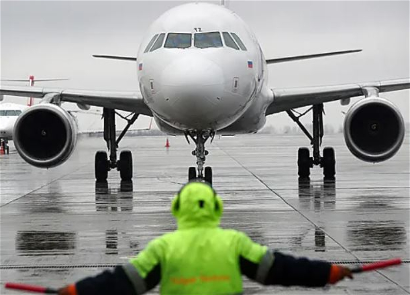 Китай отказался поставлять в Россию запчасти для самолетов