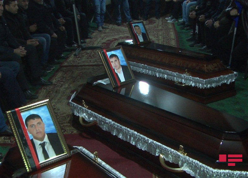 Тела убитых в Украине азербайджанцев доставлены в Гянджу - ВИДЕО