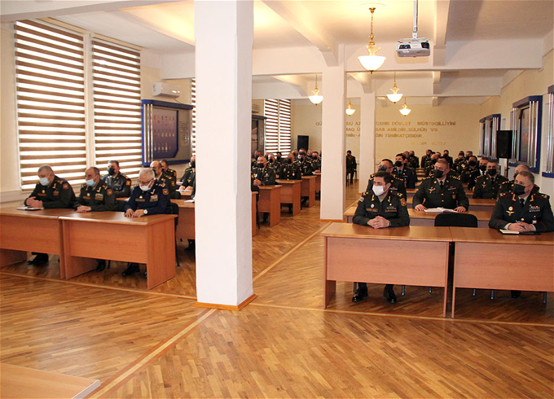Министр обороны Азербайджана посетил учебные заведения спецназначения - ВИДЕО