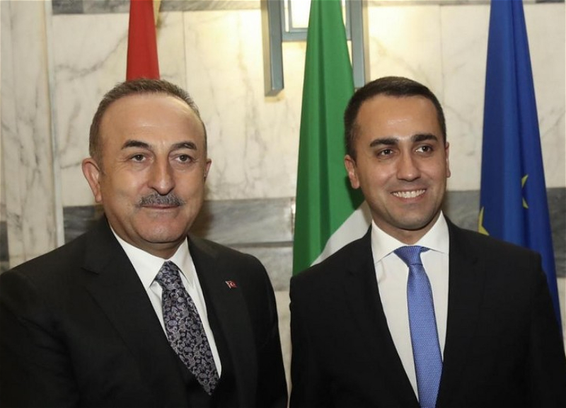 Главы МИД Турции и Италии обсудили Украину