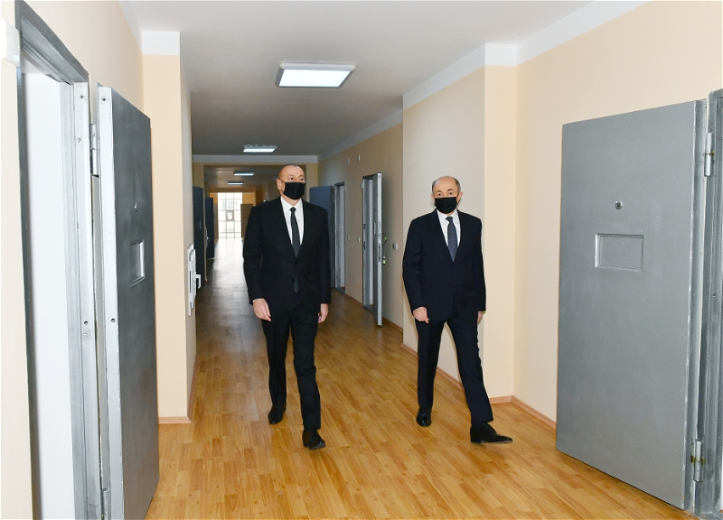 Ильхам Алиев ознакомился с условиями, созданными в новых пенитенциарных учреждениях в Баку - ФОТО