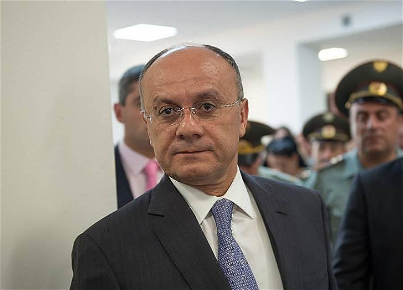 Экс-глава Минобороны Армении указал на отсутствие доверия к властям РА