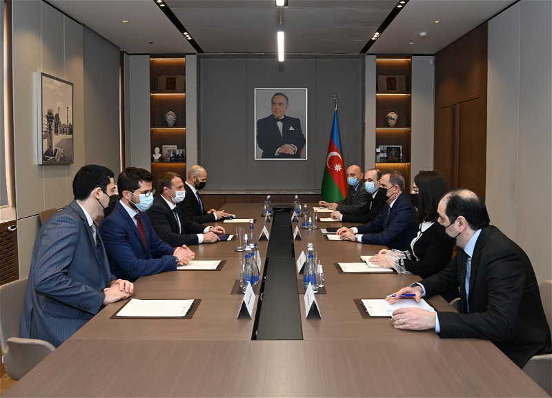 Глава МИД Азербайджана и израильский министр обсудили перспективы сотрудничества