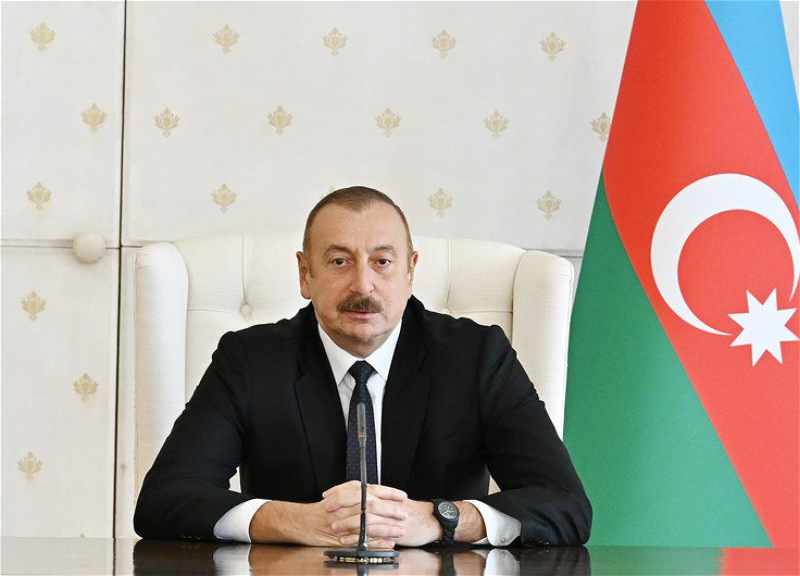 Ильхам Алиев выделил Федерации борьбы миллион манатов