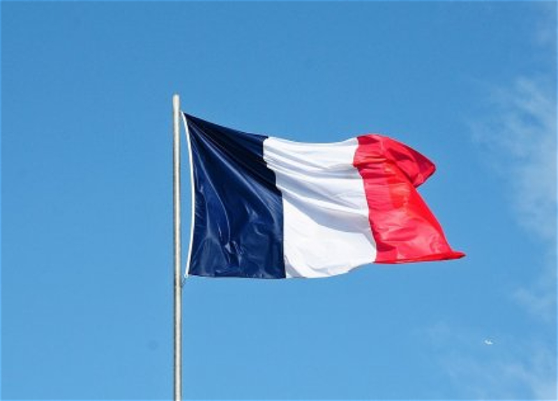 Франция привержена укреплению мира и стабильности на Южном Кавказе, заявляют в Париже