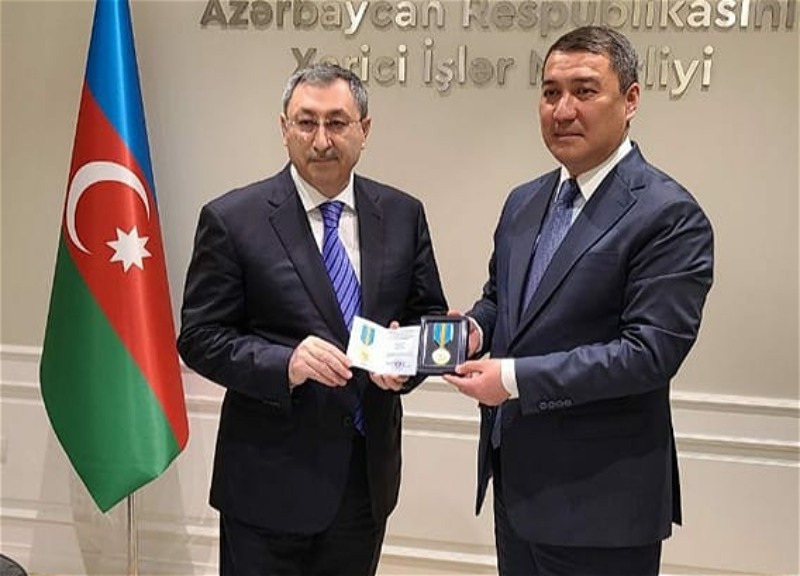 Халаф Халафов награжден медалью Казахстана