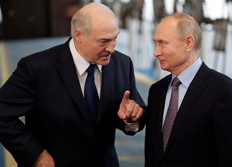 Лукашенко заявил, что Путин «прекратил все коронавирусы» в мире