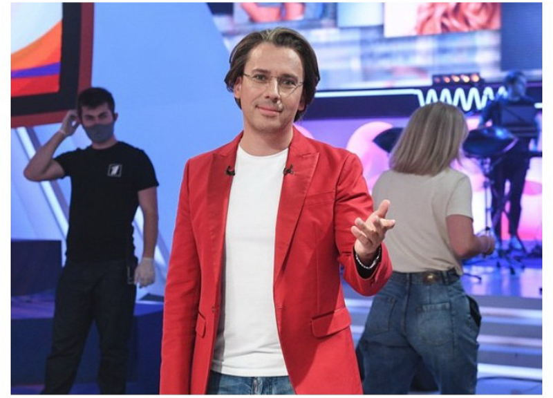 СМИ: Максима Галкина уволили с Первого канала