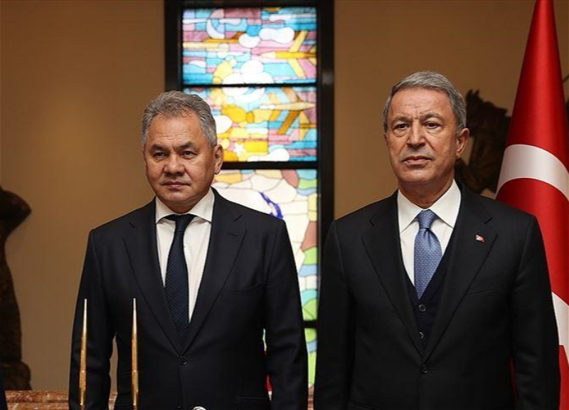 Министры обороны России и Турции поговорили по телефону