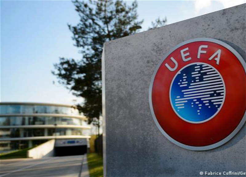 УЕФА отстранил российские клубы и сборную от международного сезона