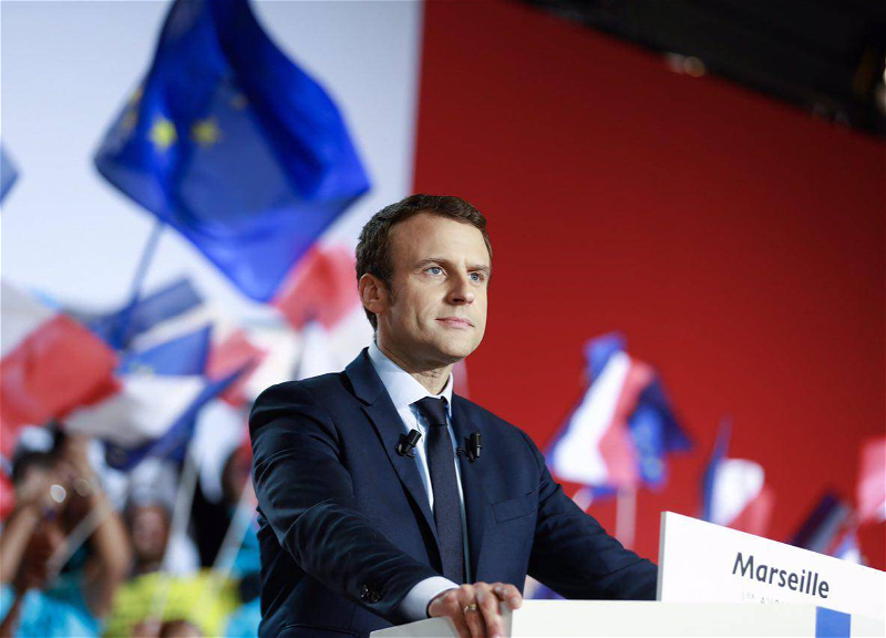 Макрон вновь вступил в должность президента Франции