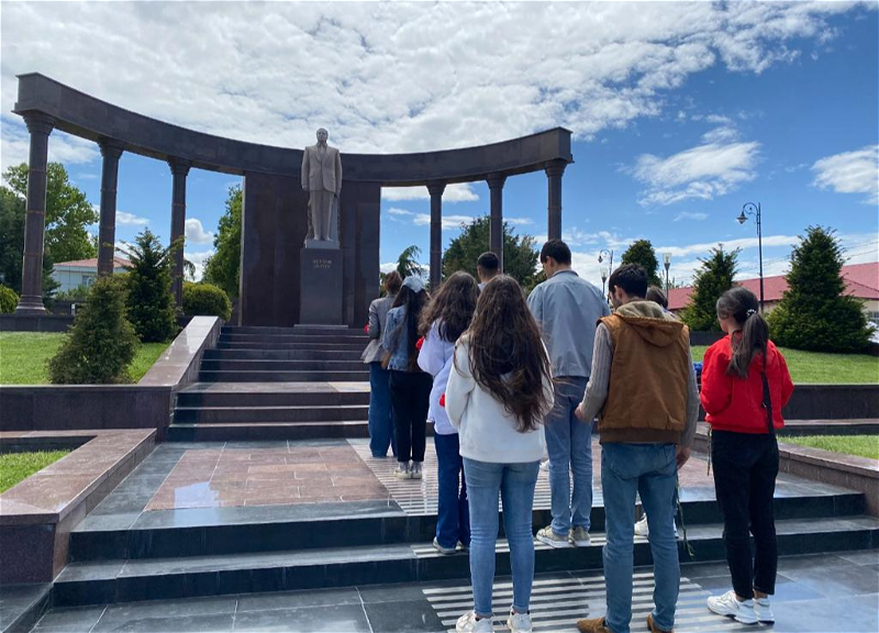 Ümummilli lider Heydər Əliyev 99-cu ildönümündə region gəncləri tərəfindən hörmətlə anılıb - FOTO