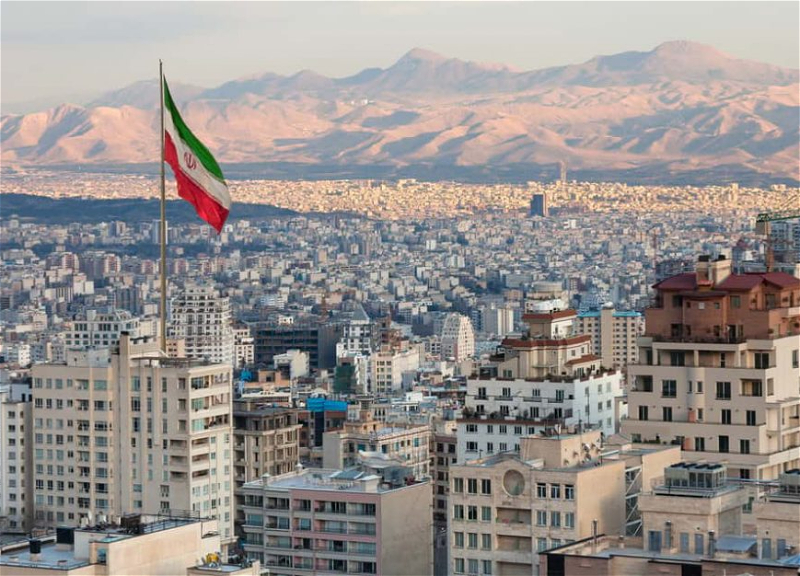 Тегеран ввел плату на въезд армянских автомобилей на иранскую территорию