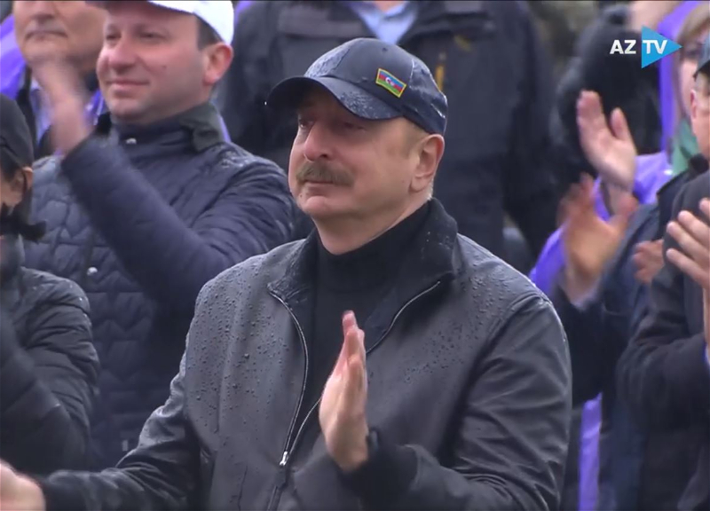 Ильхам Алиев растрогался, услышав голос отца на фестивале «Харыбюльбюль» в Шуше - ВИДЕО