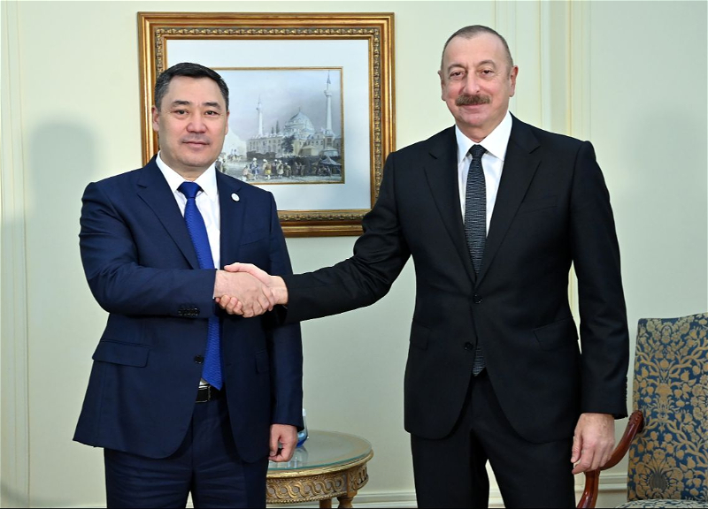 Президент Кыргызской Республики поздравил Ильхама Алиева