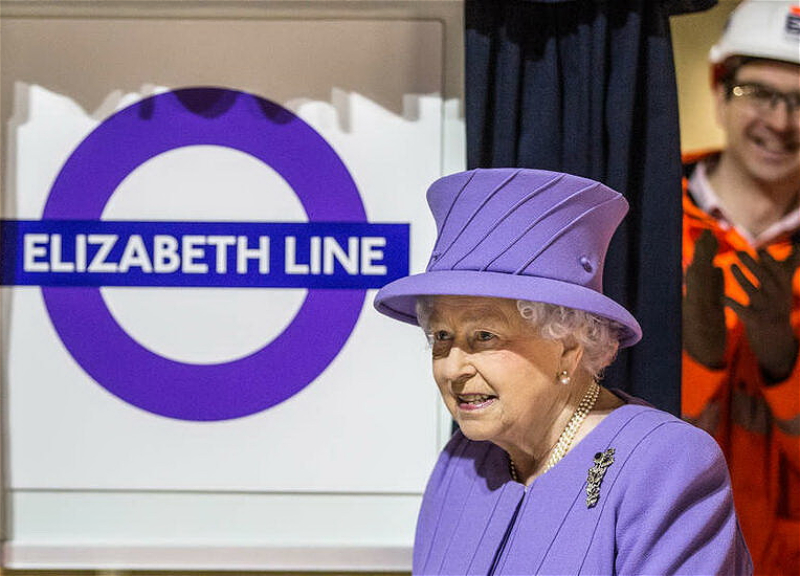 В Лондоне открылась новая линия метро, названная в честь королевы Елизаветы
