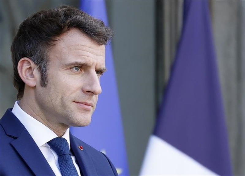 Макрон подтвердил приверженность Франции переговорам по мирному соглашению между Азербайджаном и Арменией